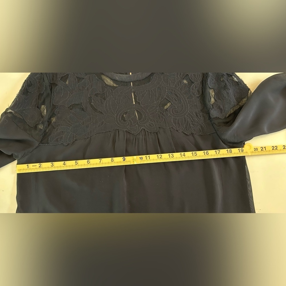 Anthropologie Vanessa Virginia SheerBlack Lace Blouse Long Sleeve Size 8 - Picture 9 of 10